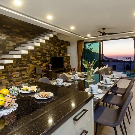 Twin Villas Seaview Kata Exterior photo